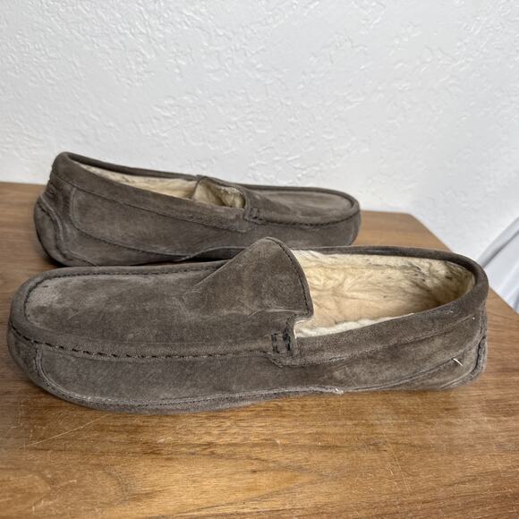 Ugg Men's Ascot Suede Slippers Size 9 EU 42 Gray Leather Shearling Lining GUC - Picture 7 of 14